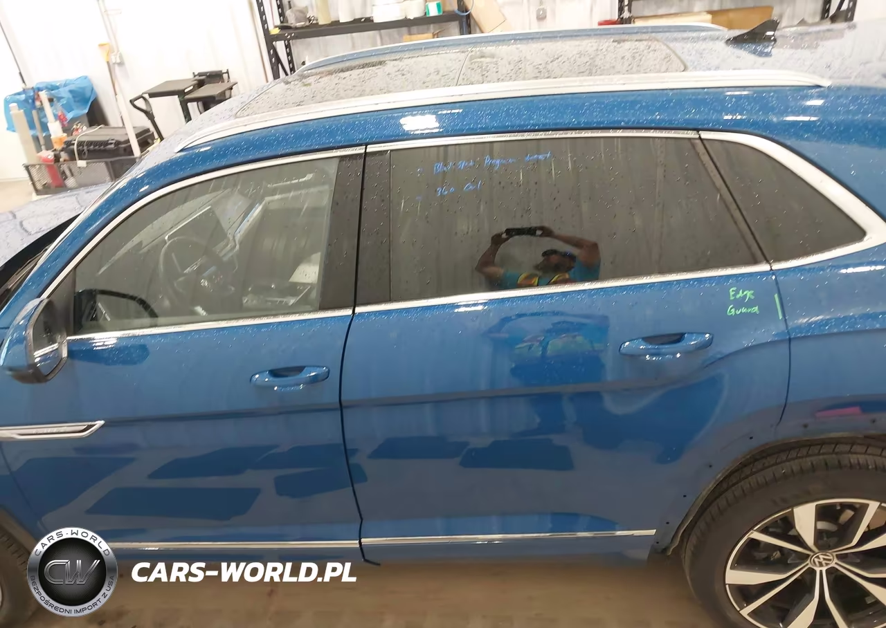 2025 Volkswagen Atlas Cross Sport 2.0T Sel Premium R-Line VIN:1V2FE2CA8SC205741 - 15