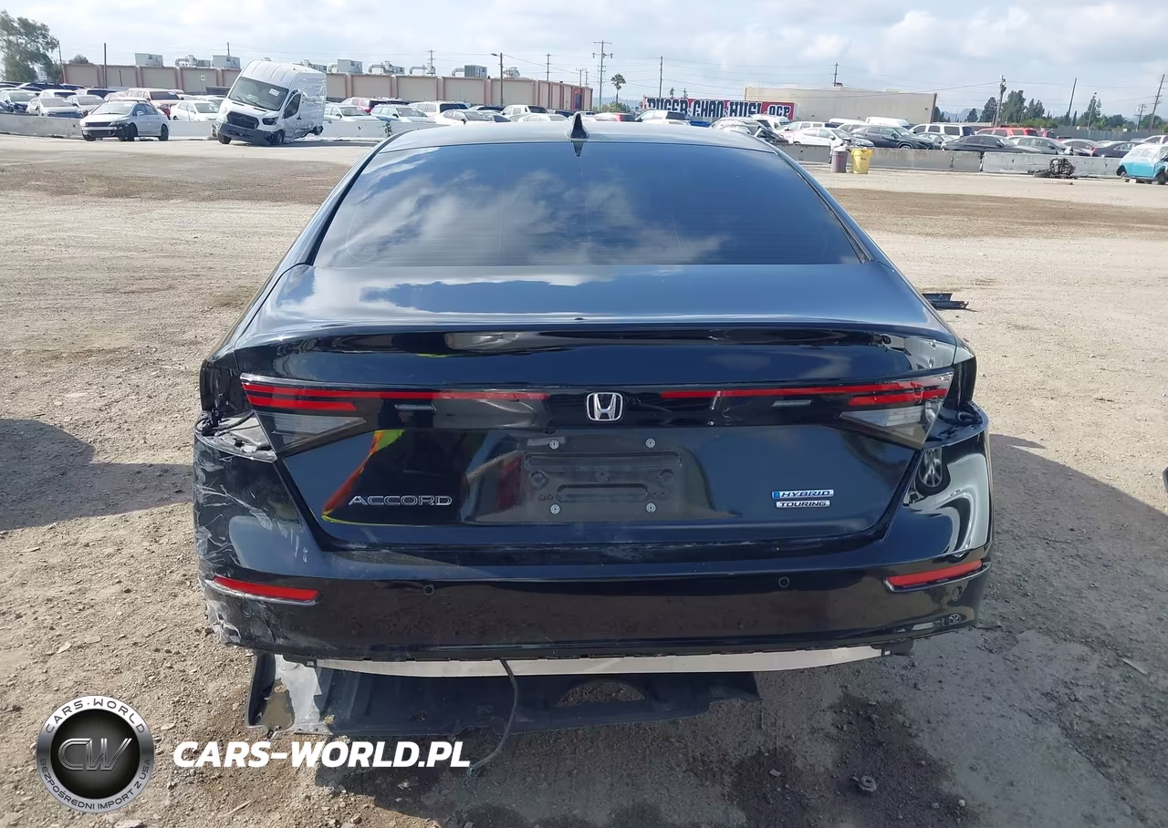 2024 Honda Accord Hybrid Touring VIN:1HGCY2F87RA068741 - 17
