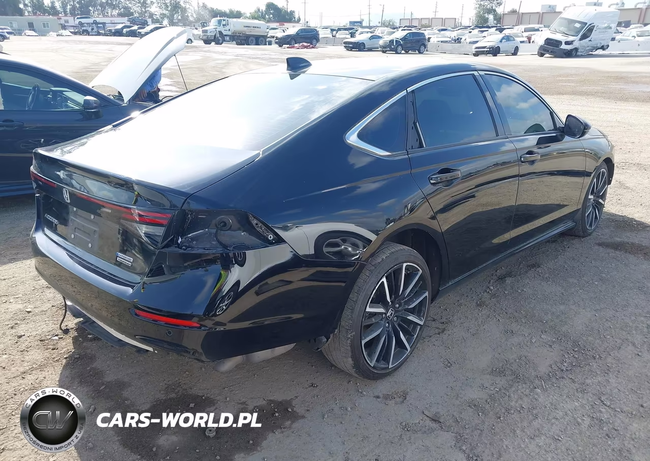 2024 Honda Accord Hybrid Touring VIN:1HGCY2F87RA068741 - 4
