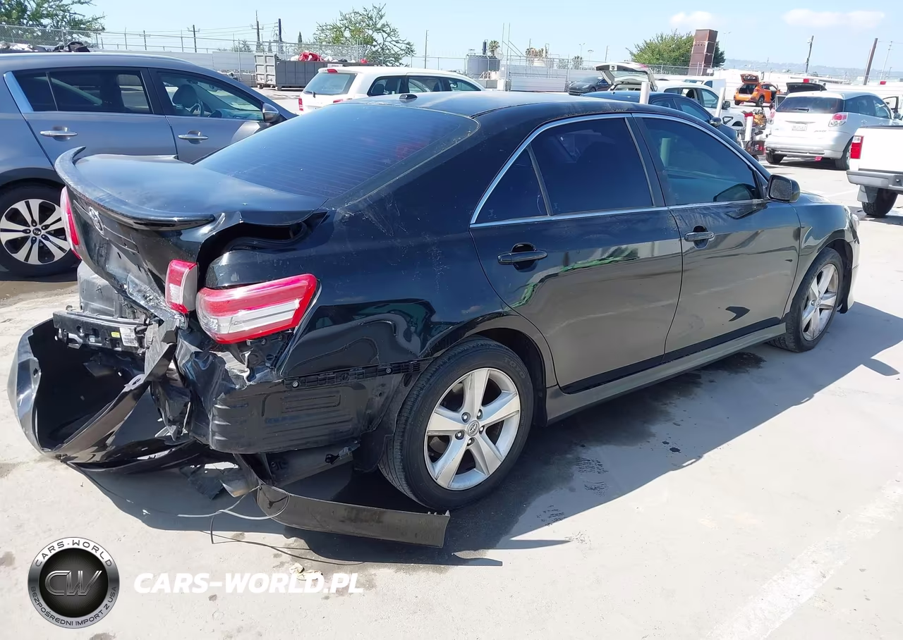 2011 Toyota Camry Se VIN:4T1BF3EK4BU693827 - 4