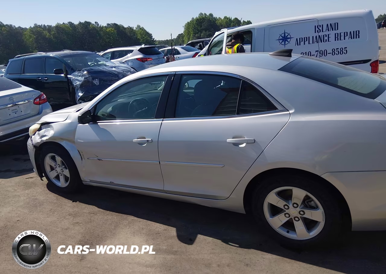 2015 Chevrolet Malibu Ls VIN:1G11B5SL6FF182563 - 14