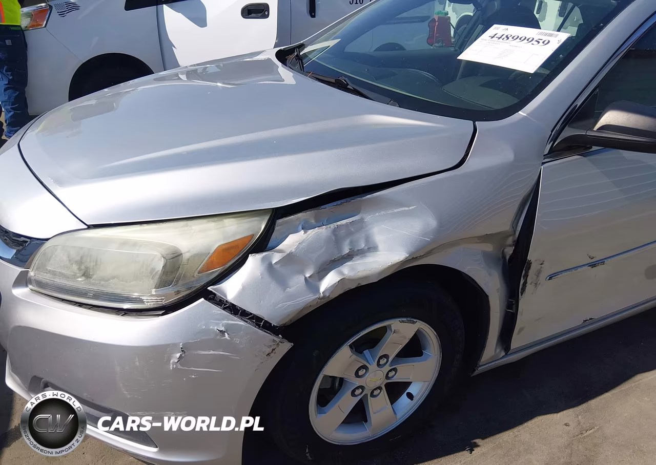 2015 Chevrolet Malibu Ls VIN:1G11B5SL6FF182563 - 6