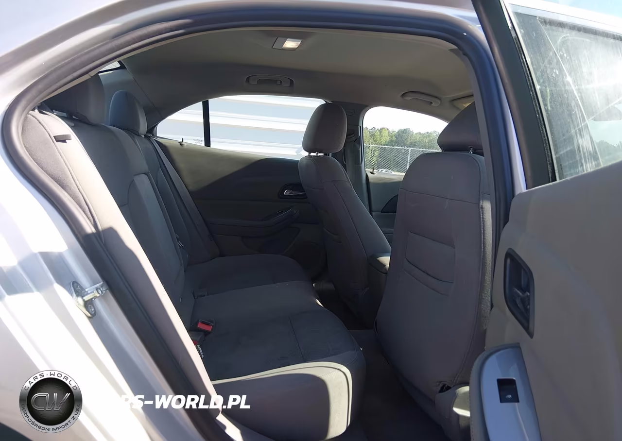 2015 Chevrolet Malibu Ls VIN:1G11B5SL6FF182563 - 8