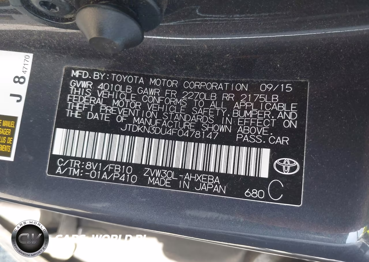 2015 Toyota Prius Two VIN:JTDKN3DU4F0478147 - 9