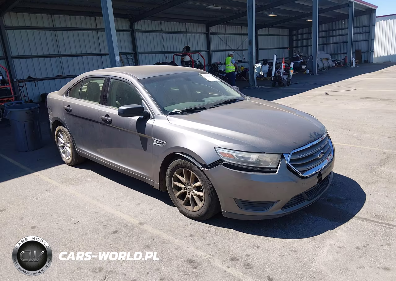 2013 Ford Taurus Se