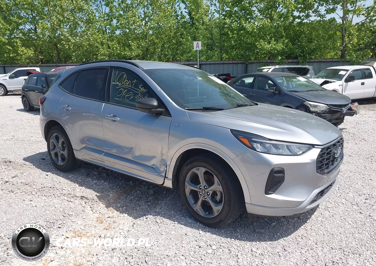 2023 Ford Escape St-Line