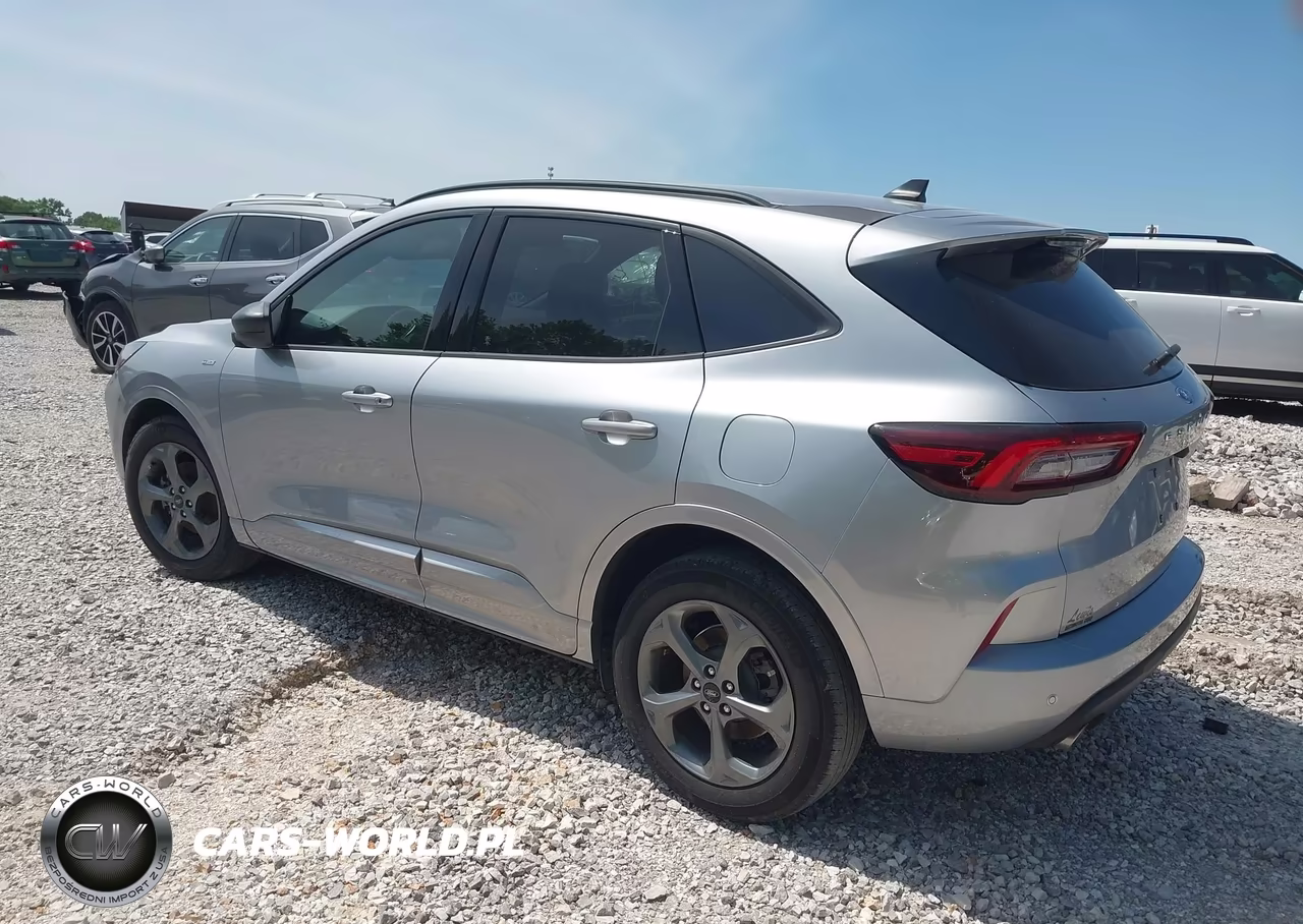 2023 Ford Escape St-Line VIN:1FMCU0MN6PUB13876 - 3