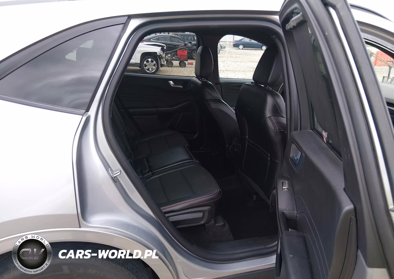 2023 Ford Escape St-Line VIN:1FMCU0MN6PUB13876 - 8
