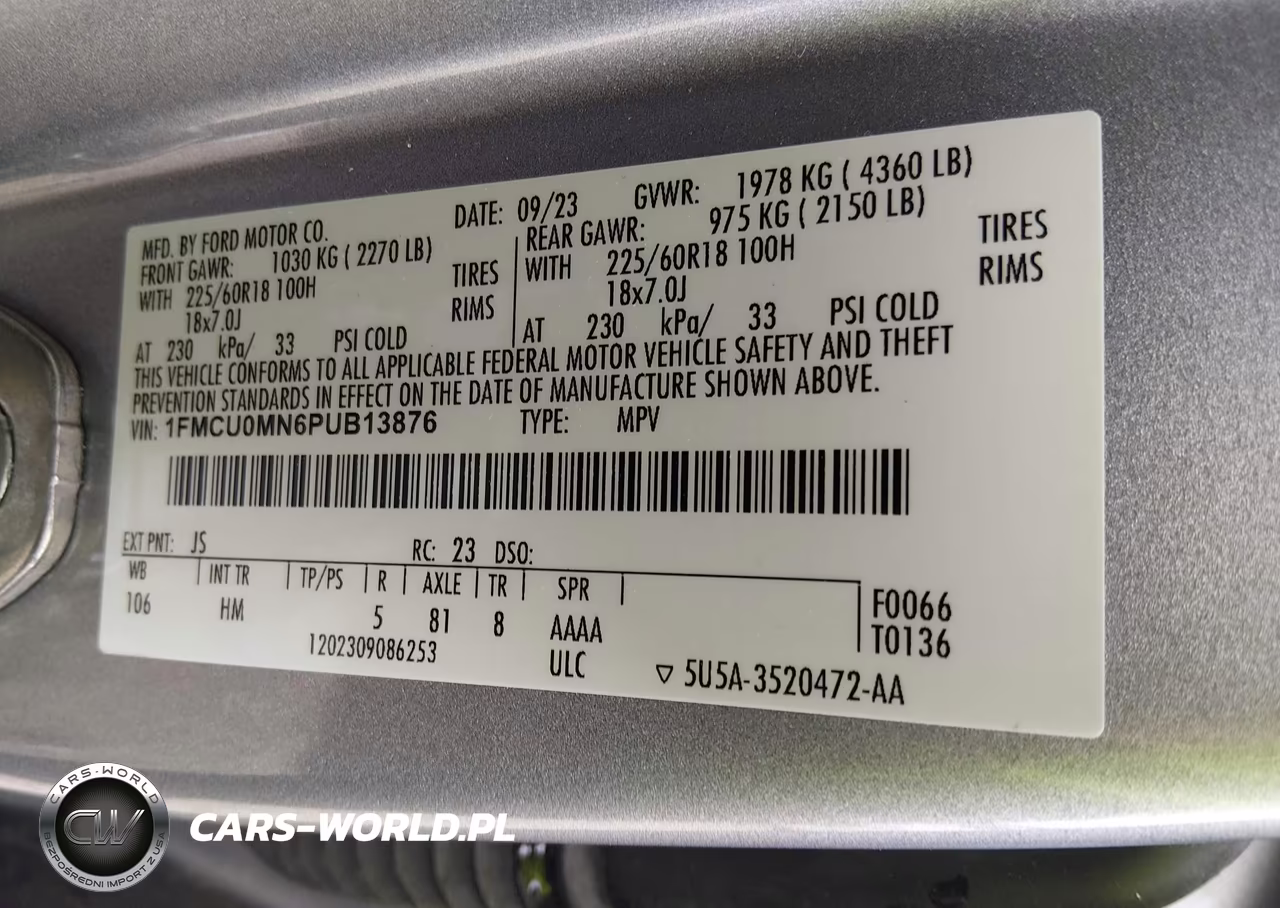 2023 Ford Escape St-Line VIN:1FMCU0MN6PUB13876 - 9