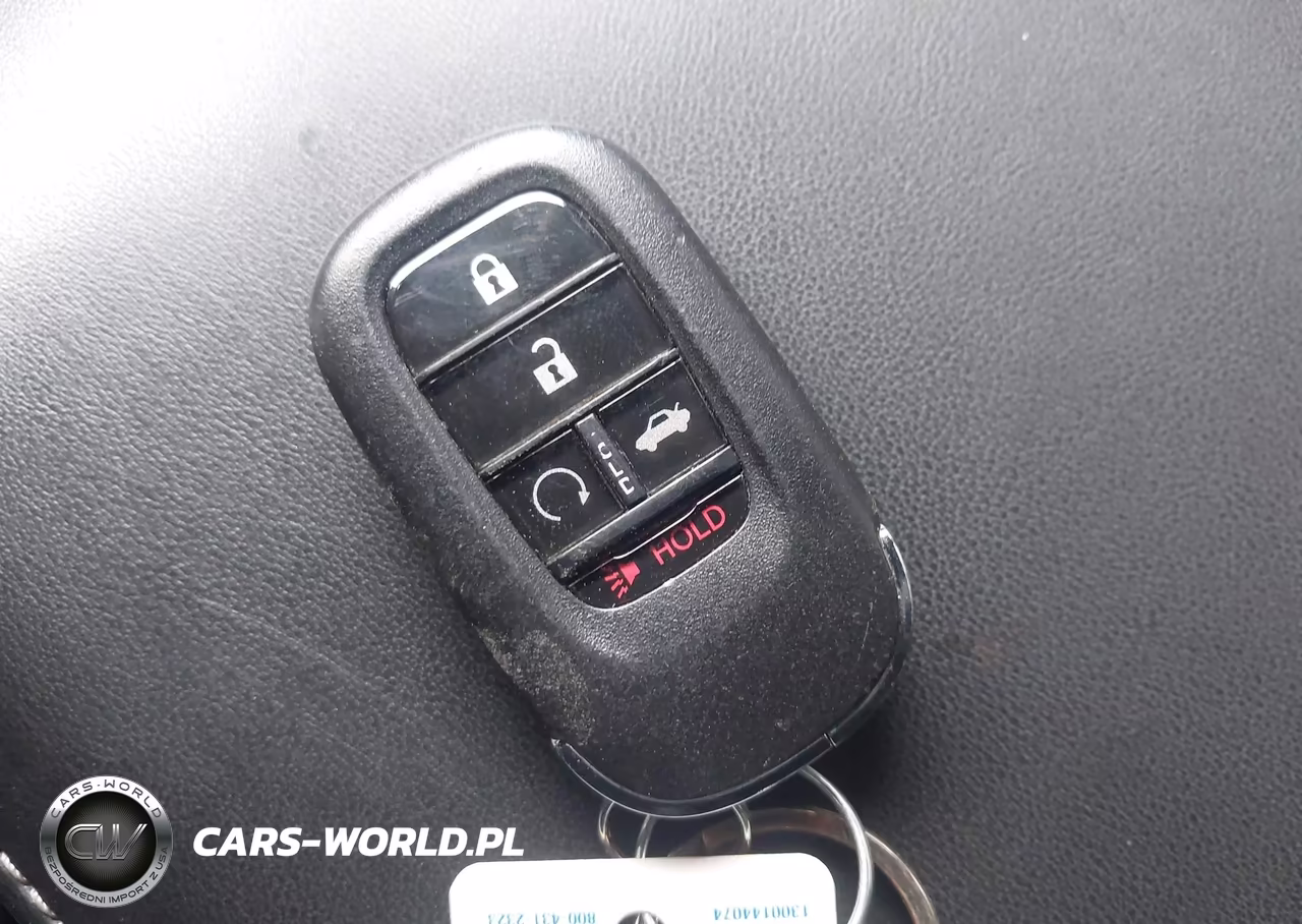 2023 Honda Accord Hybrid Sport-L VIN:1HGCY2F74PA010476 - 11