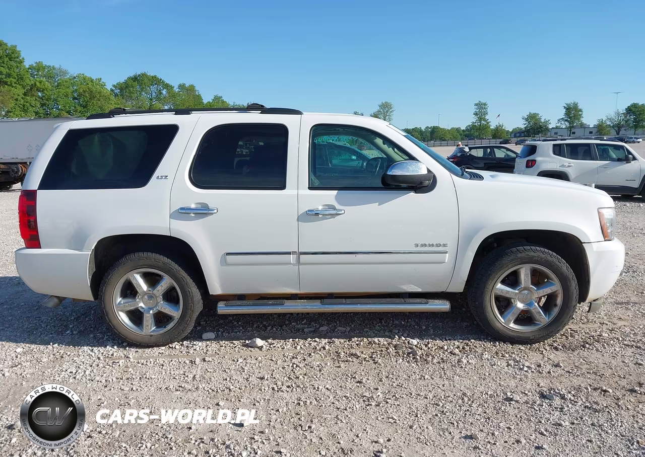 2013 Chevrolet Tahoe Ltz VIN:1GNSKCE07DR330837 - 13