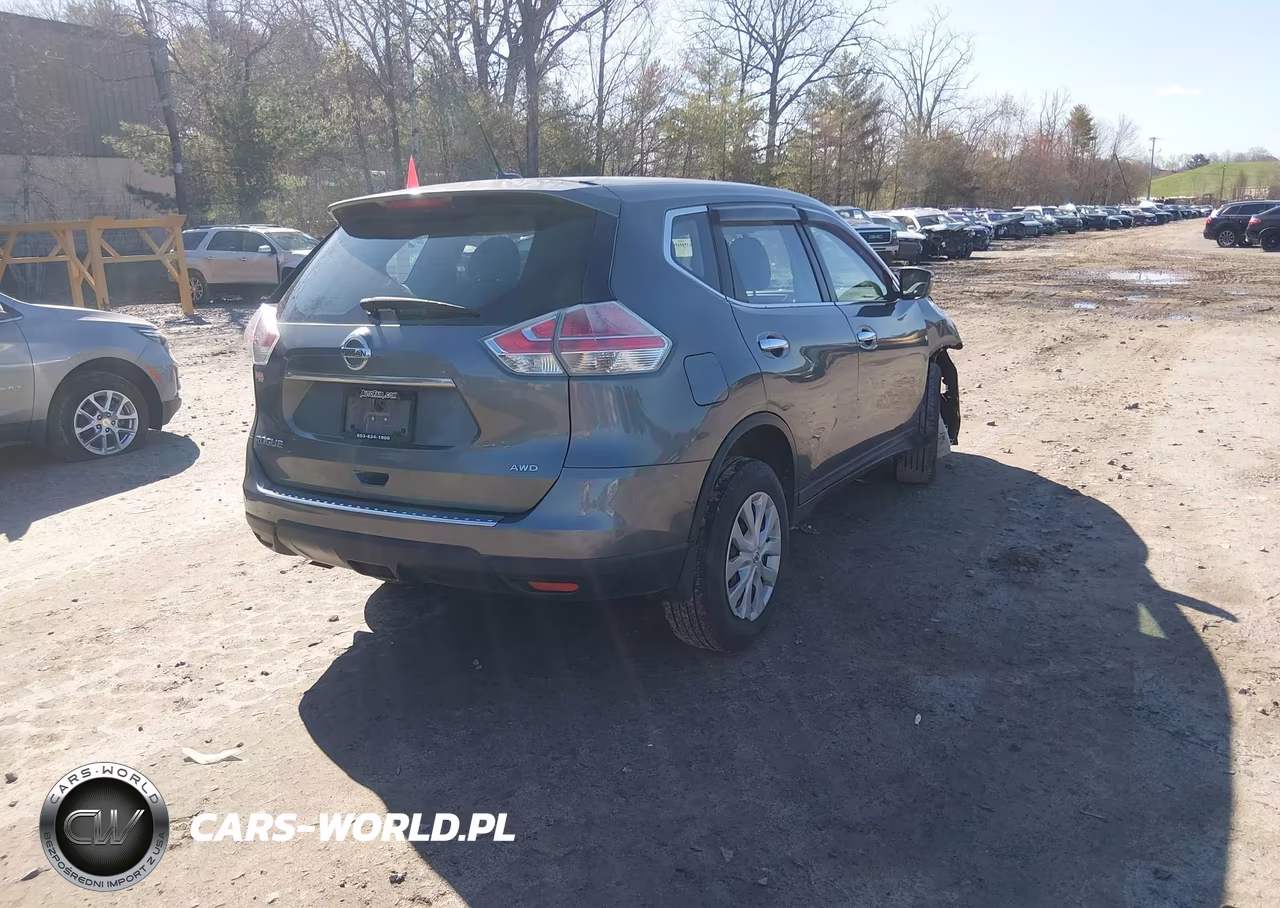 2015 Nissan Rogue S VIN:5N1AT2MV8FC851110 - 4