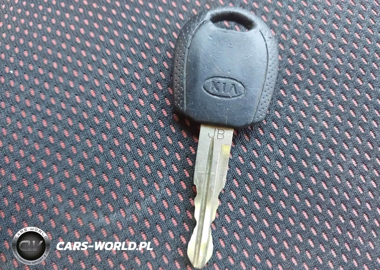 2007 Kia Rio Sx VIN:KNADE123576252623 - 11