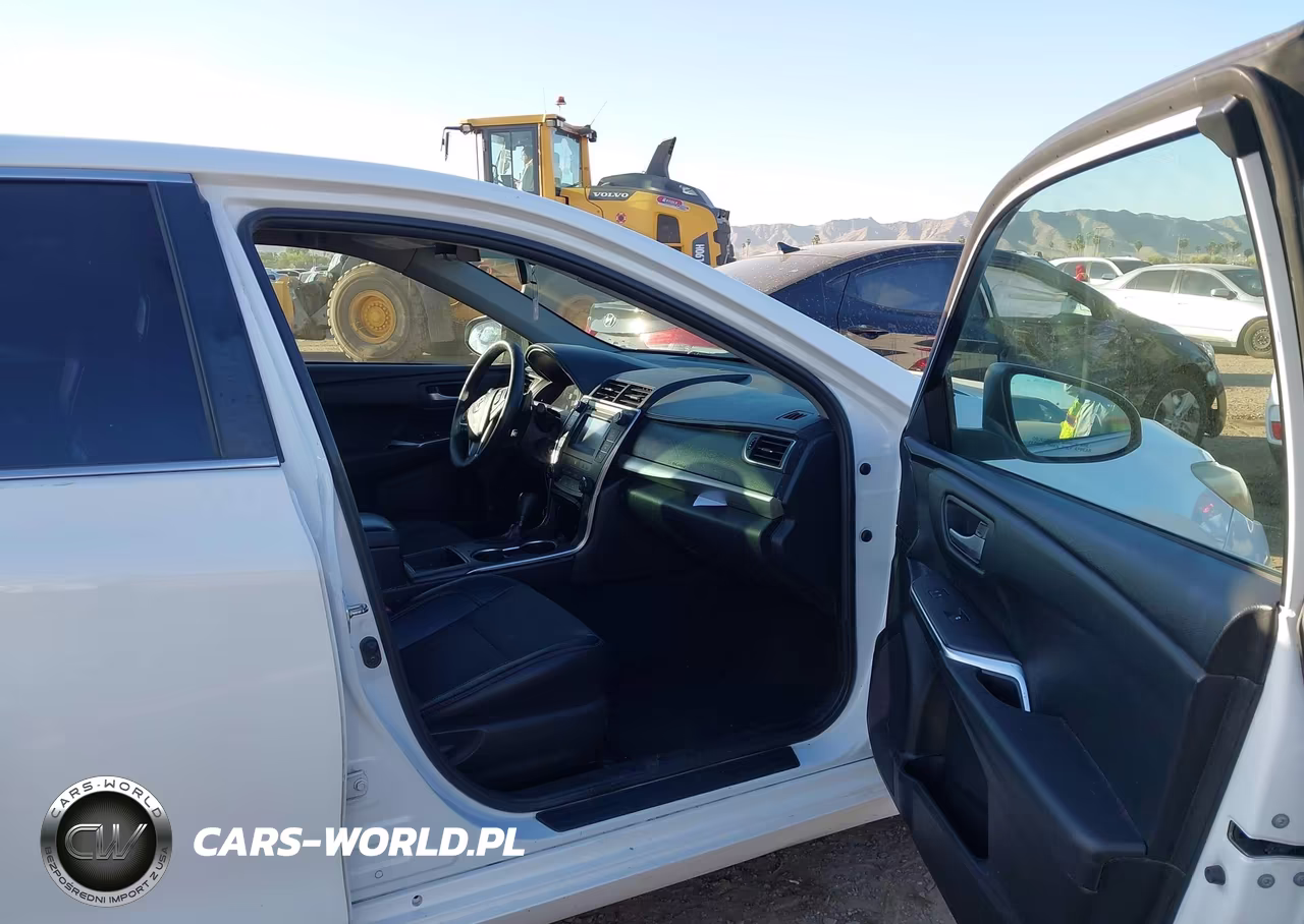 2016 Toyota Camry Se VIN:4T1BF1FK1GU216069 - 5