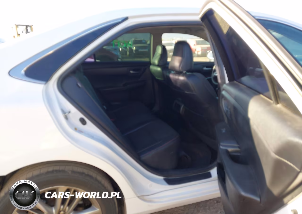 2016 Toyota Camry Se VIN:4T1BF1FK1GU216069 - 8