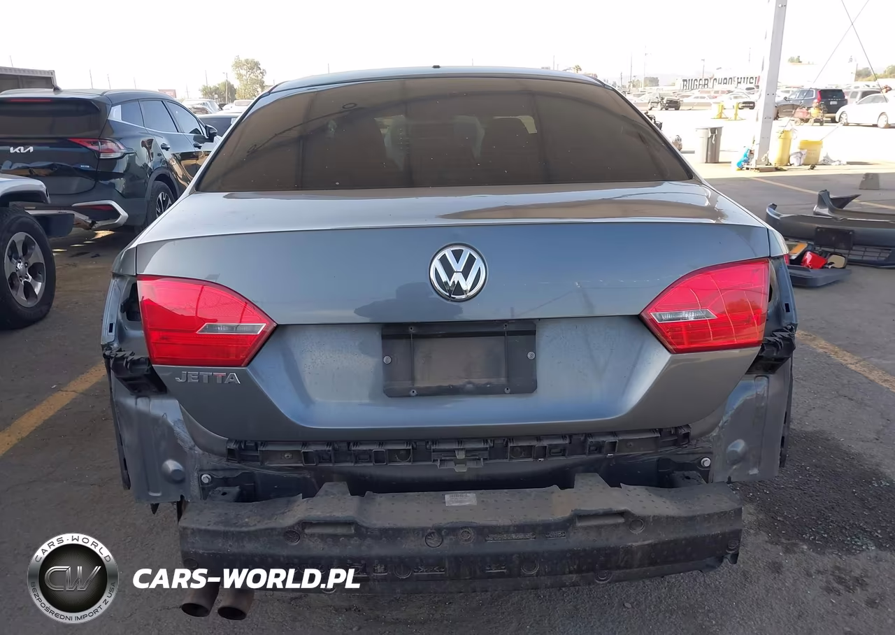 2011 Volkswagen Jetta 2.0L S VIN:3VW2K7AJ8BM117857 - 17