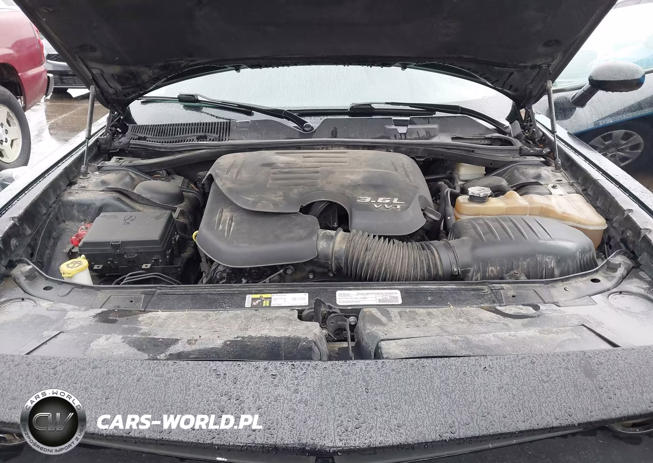 2015 Dodge Challenger Sxt Plus VIN:2C3CDZBGXFH740275 - 10