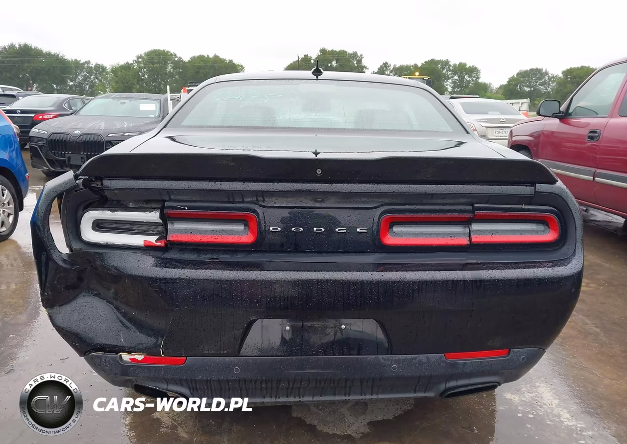 2015 Dodge Challenger Sxt Plus VIN:2C3CDZBGXFH740275 - 16