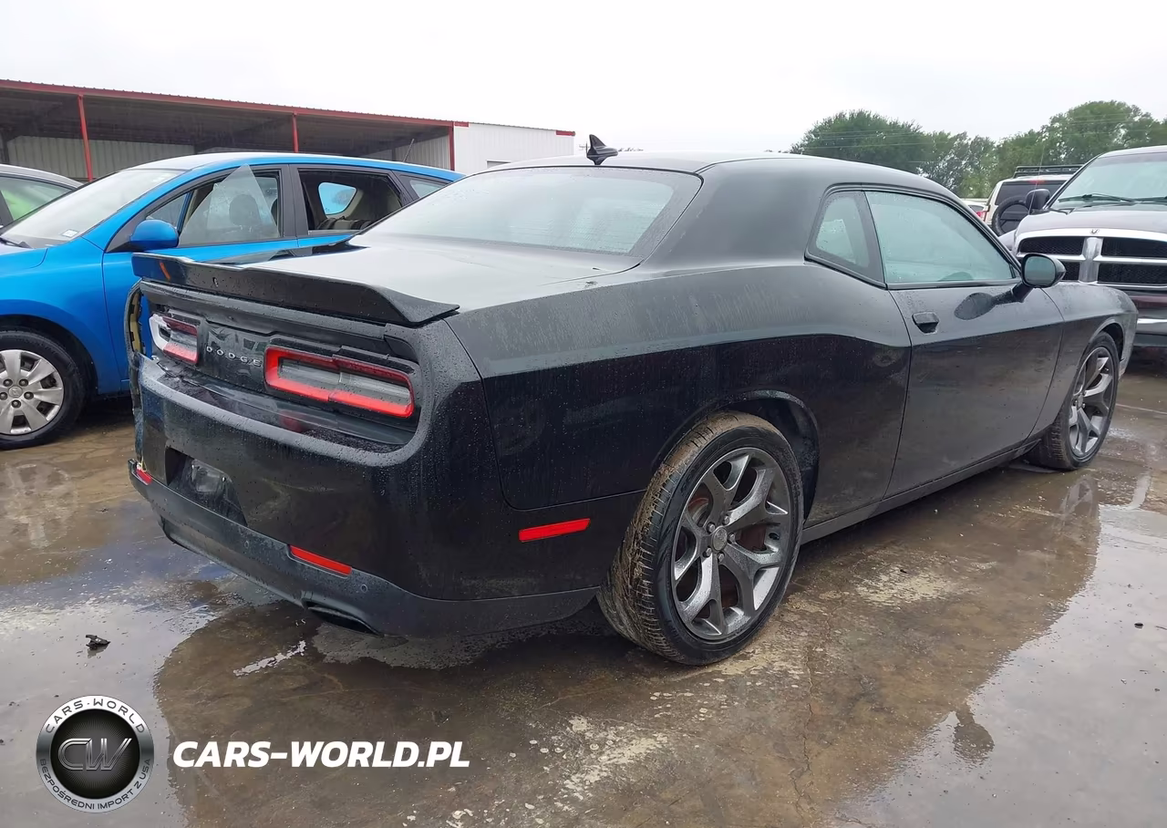 2015 Dodge Challenger Sxt Plus VIN:2C3CDZBGXFH740275 - 4