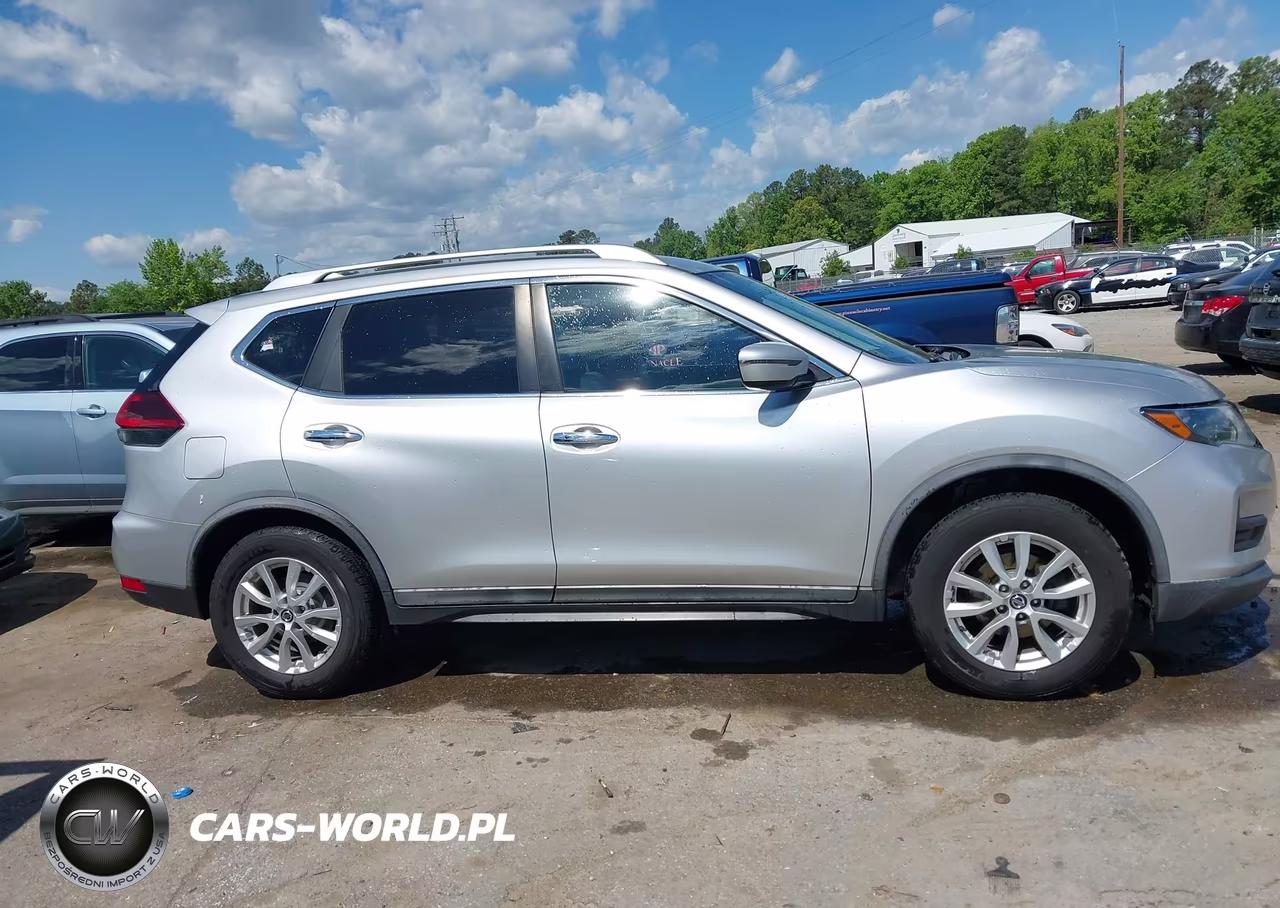 2018 Nissan Rogue Sv VIN:KNMAT2MTXJP572004 - 13