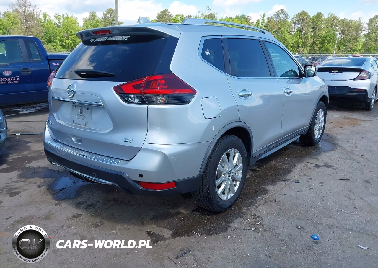 2018 Nissan Rogue Sv VIN:KNMAT2MTXJP572004 - 4