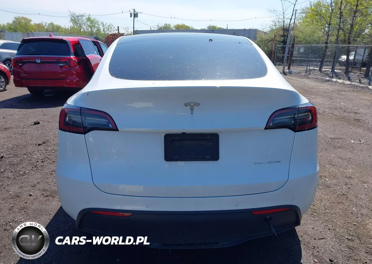 2022 Tesla Model Y Long Range Dual Motor All-Wheel Drive VIN:7SAYGDEE4NF321061 - 16