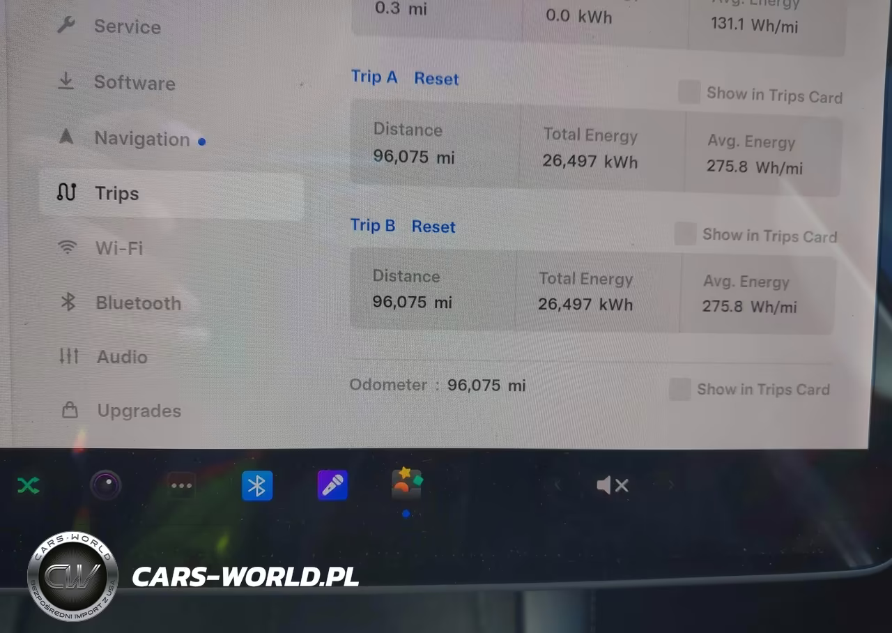2022 Tesla Model Y Long Range Dual Motor All-Wheel Drive VIN:7SAYGDEE4NF321061 - 7
