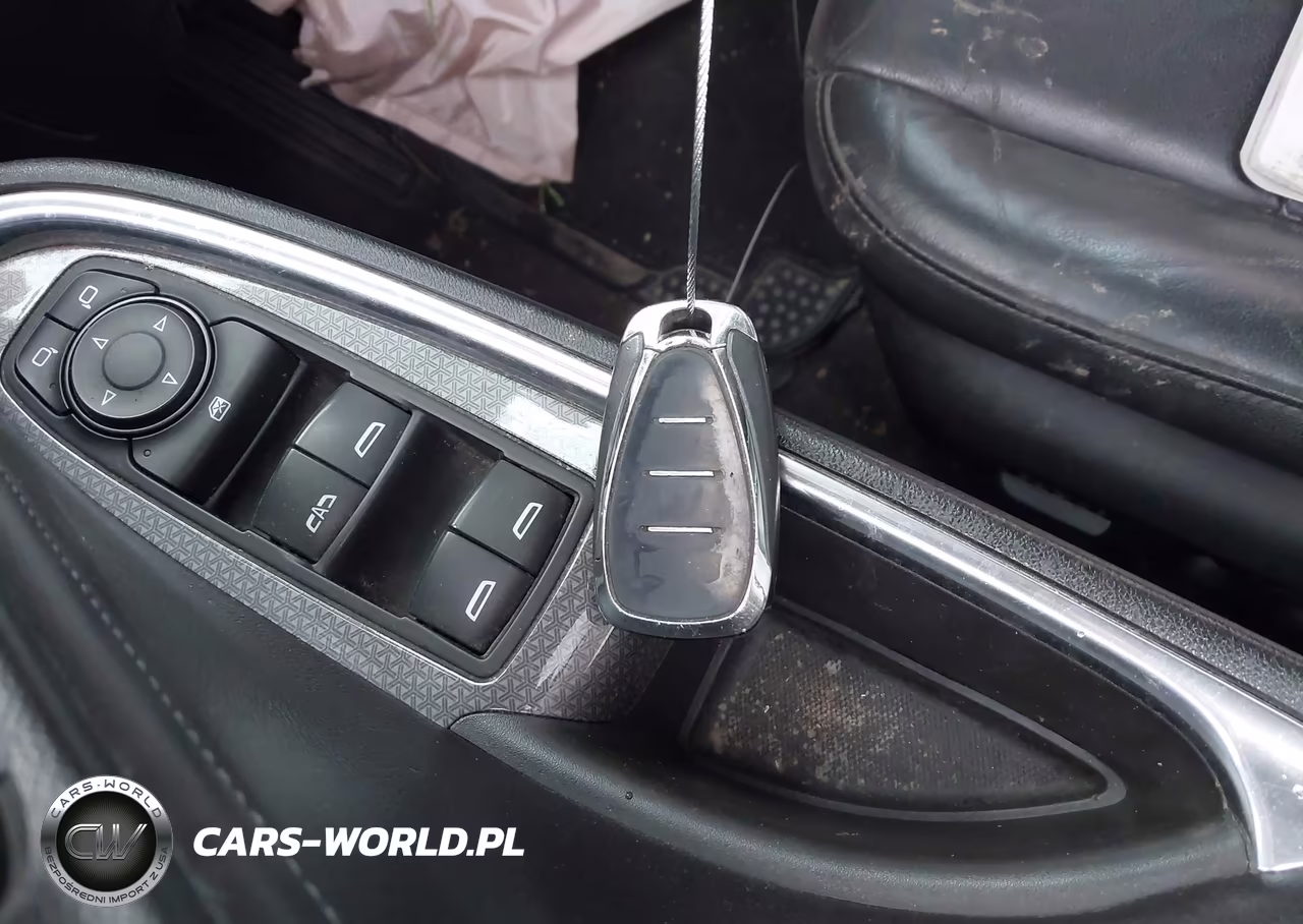 2019 Chevrolet Malibu Lt VIN:1G1ZD5ST3KF202775 - 11