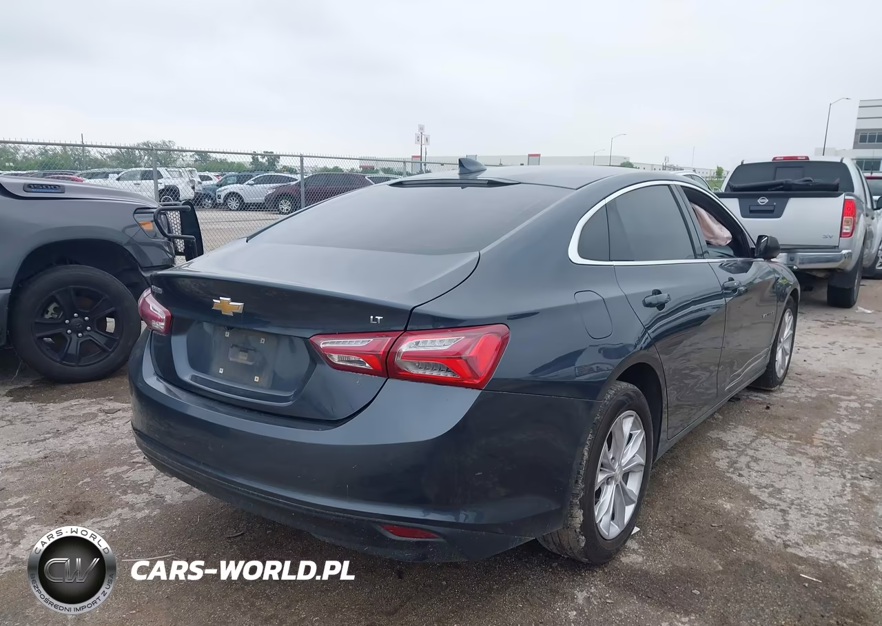 2019 Chevrolet Malibu Lt VIN:1G1ZD5ST3KF202775 - 4