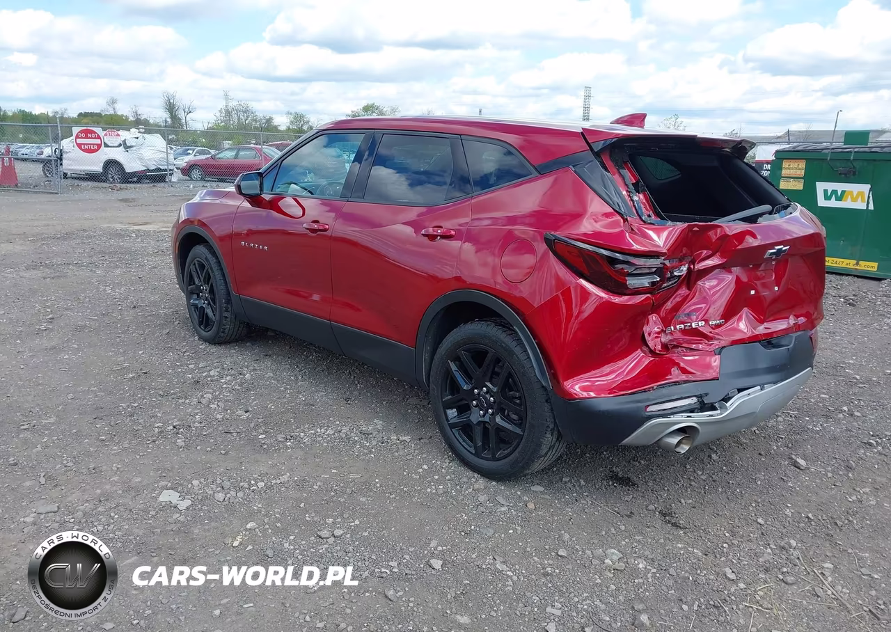 2023 Chevrolet Blazer Awd 2Lt VIN:3GNKBHR4XPS159979 - 3