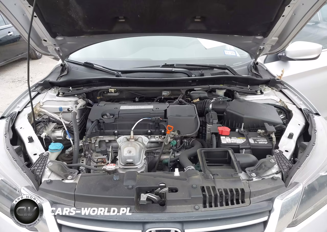 2015 Honda Accord Sport VIN:1HGCR2F57FA116916 - 10