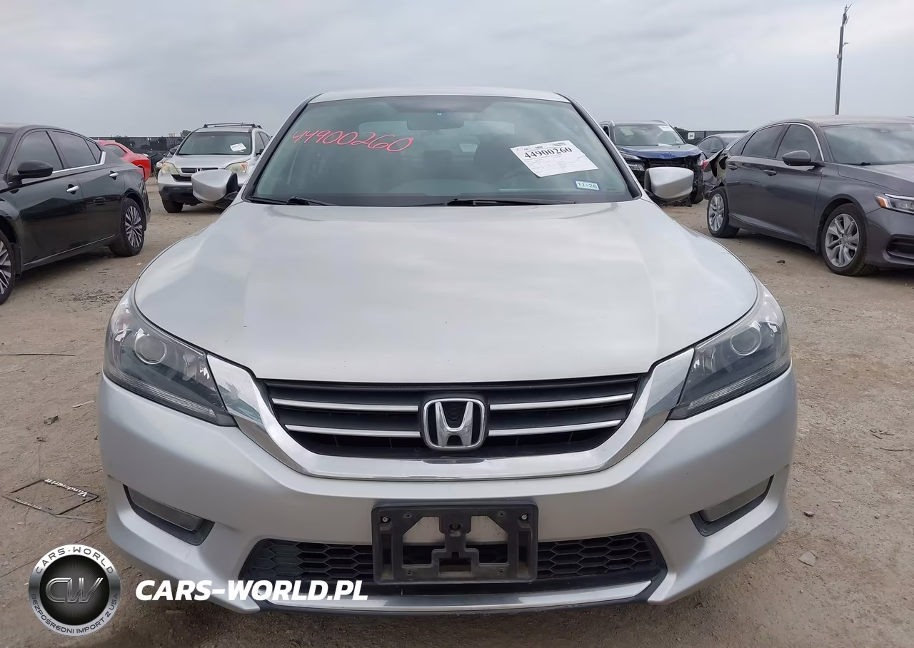 2015 Honda Accord Sport VIN:1HGCR2F57FA116916 - 11