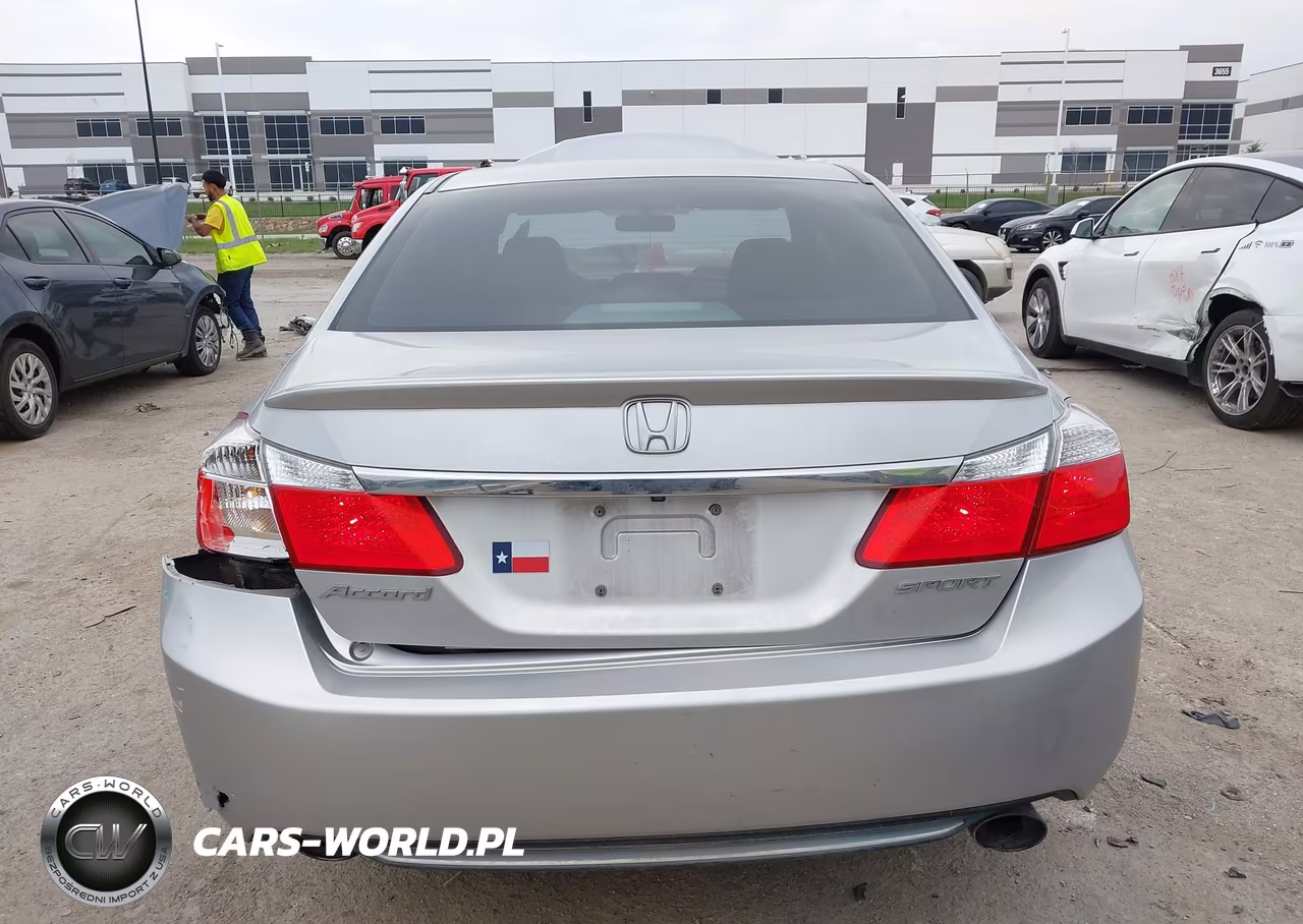 2015 Honda Accord Sport VIN:1HGCR2F57FA116916 - 15