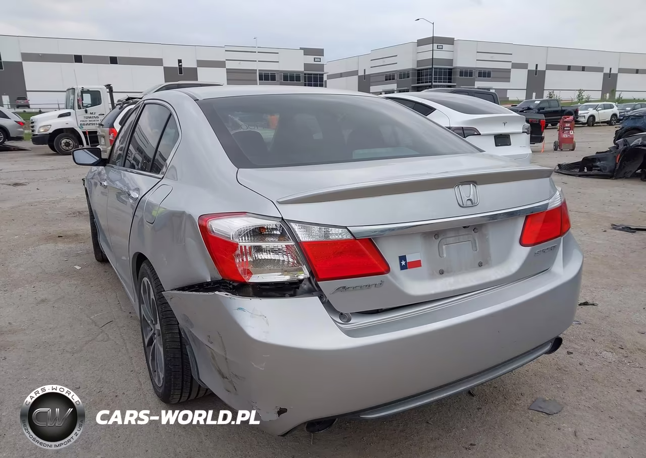 2015 Honda Accord Sport VIN:1HGCR2F57FA116916 - 3