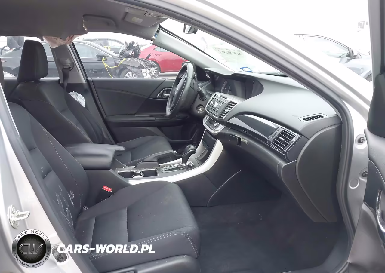2015 Honda Accord Sport VIN:1HGCR2F57FA116916 - 5