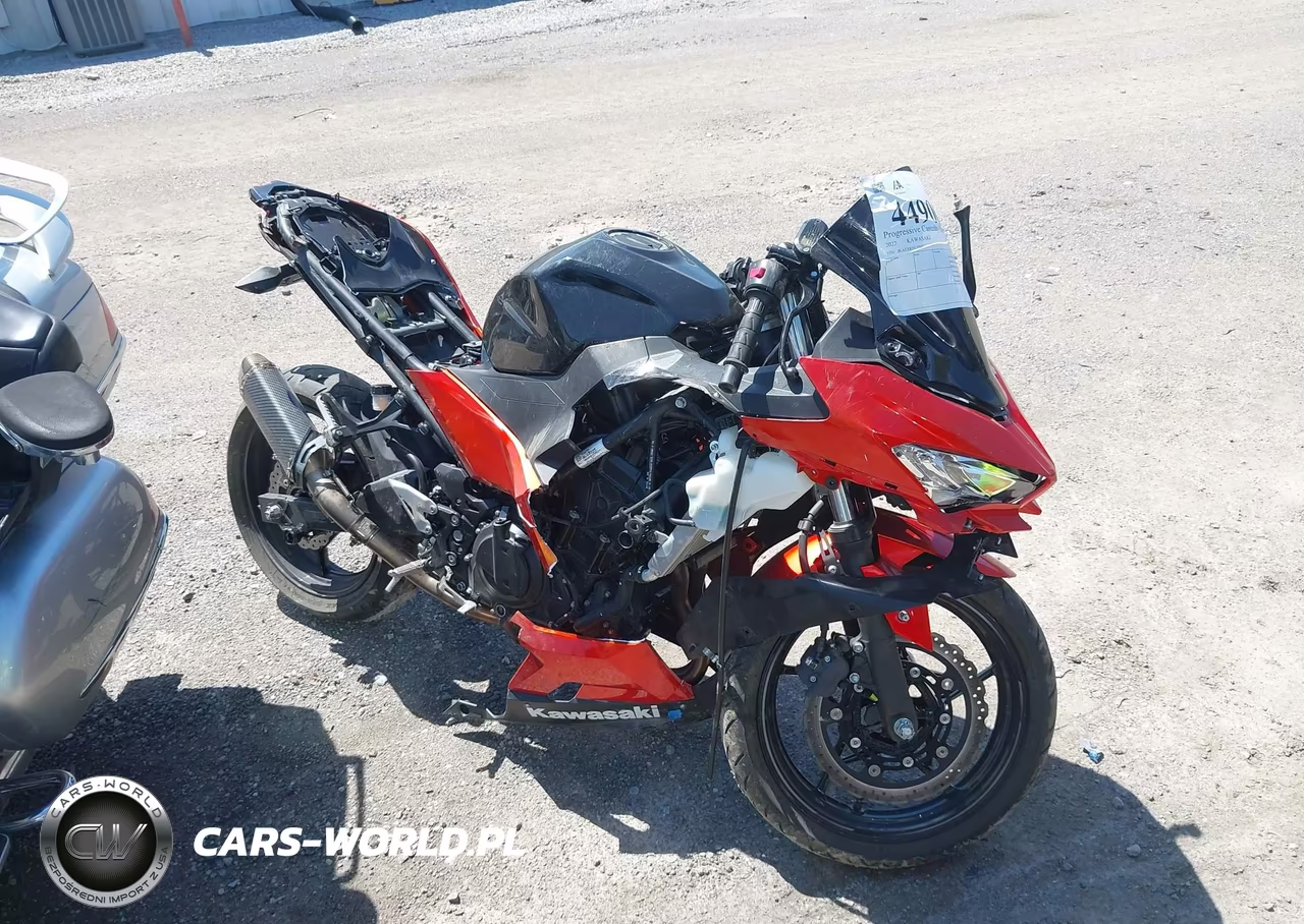 2022 Kawasaki Ex400