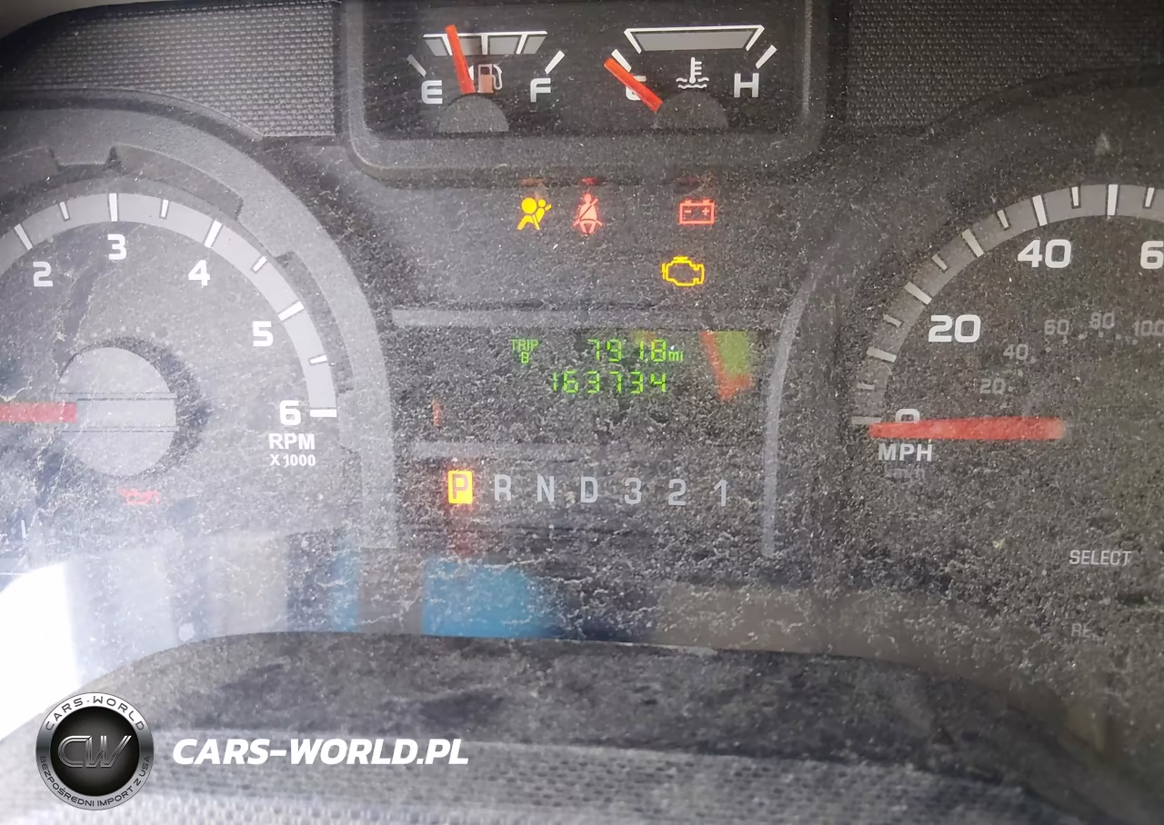 2016 Ford E-350 Cutaway VIN:1FDWE3FL7GDC20524 - 5