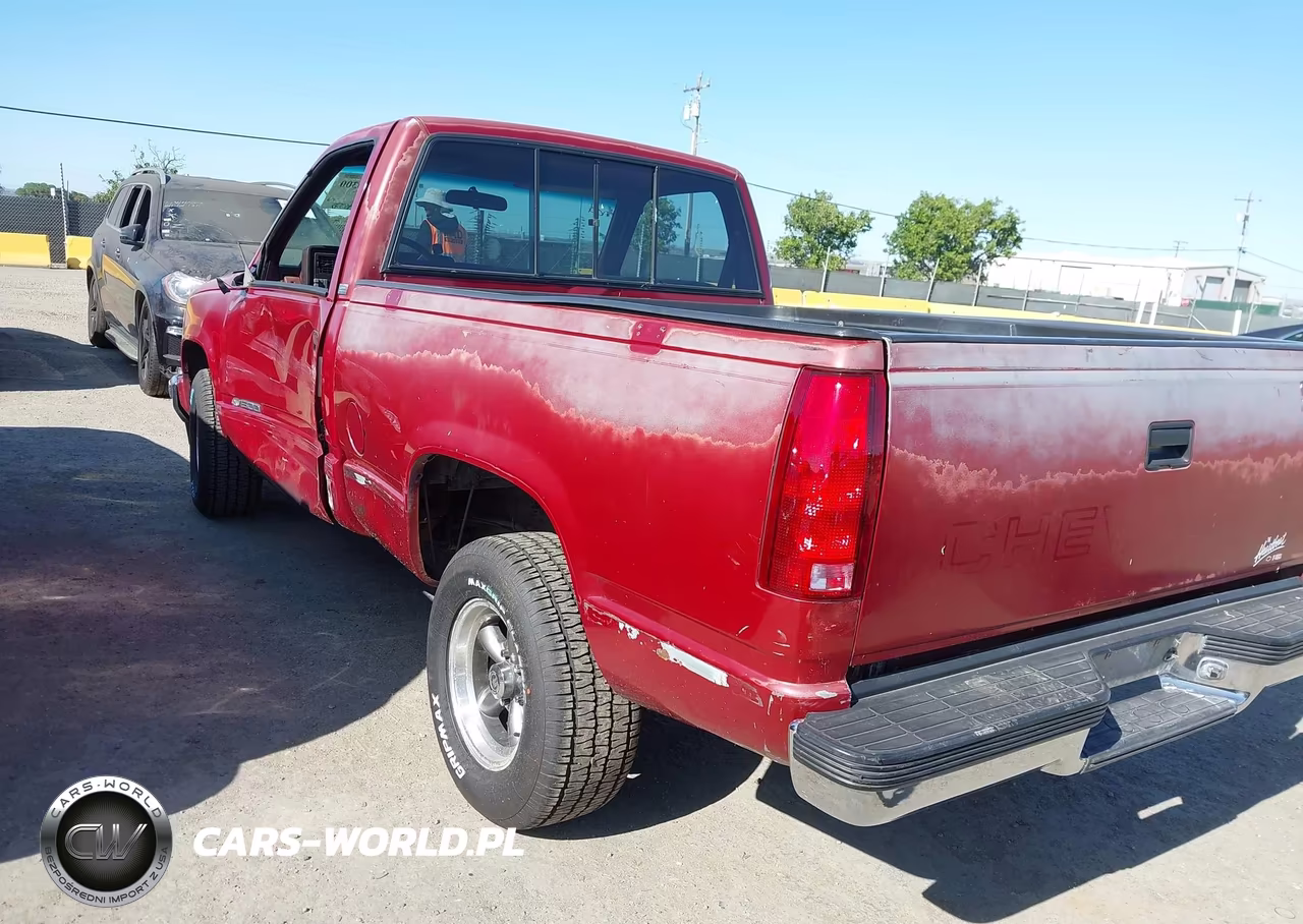 1990 Chevrolet Gmt-400 C1500 VIN:1GCDC14ZXLZ218213 - 3