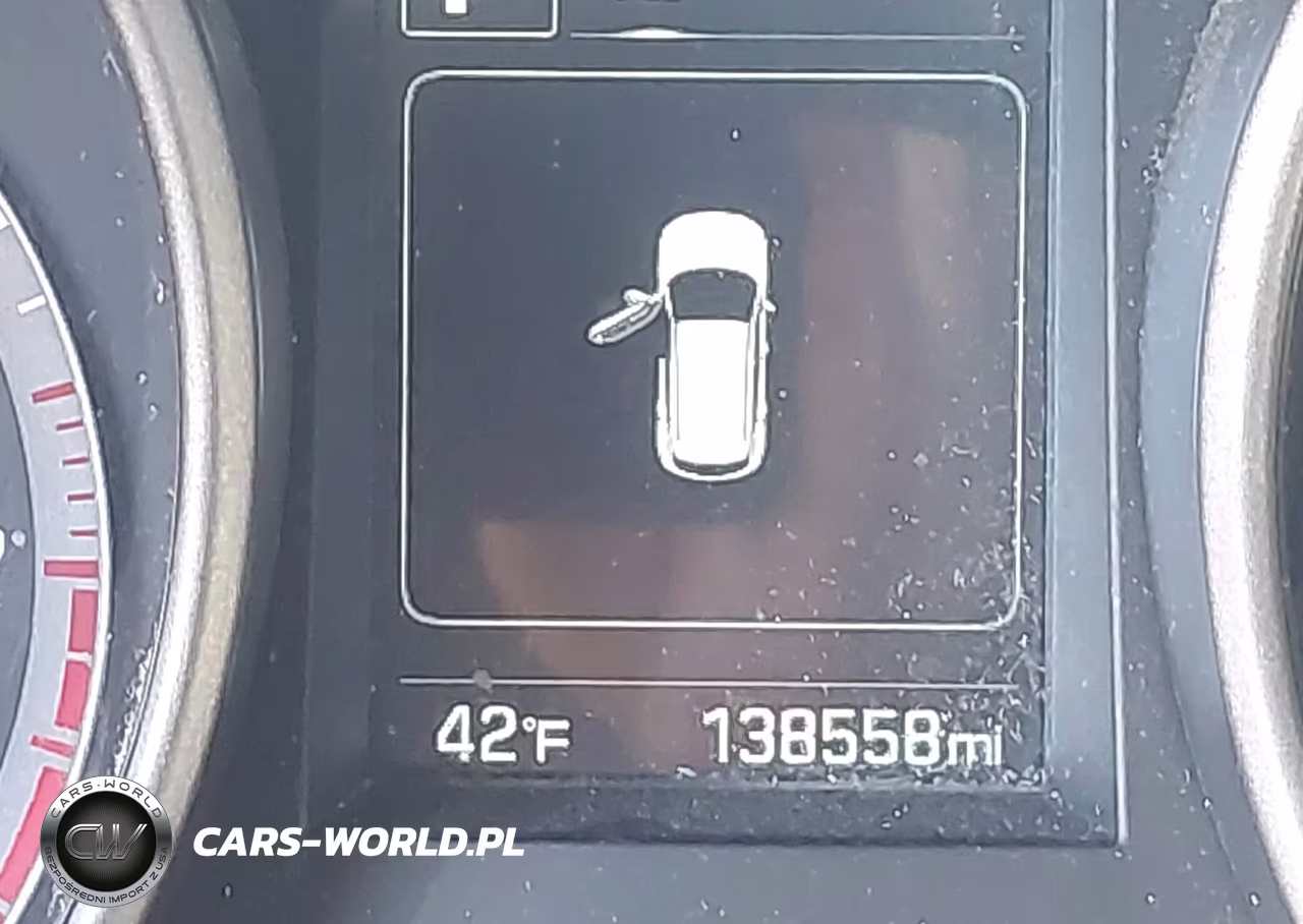 2017 Hyundai Santa Fe Sport 2.4L VIN:5NMZT3LB1HH016815 - 15