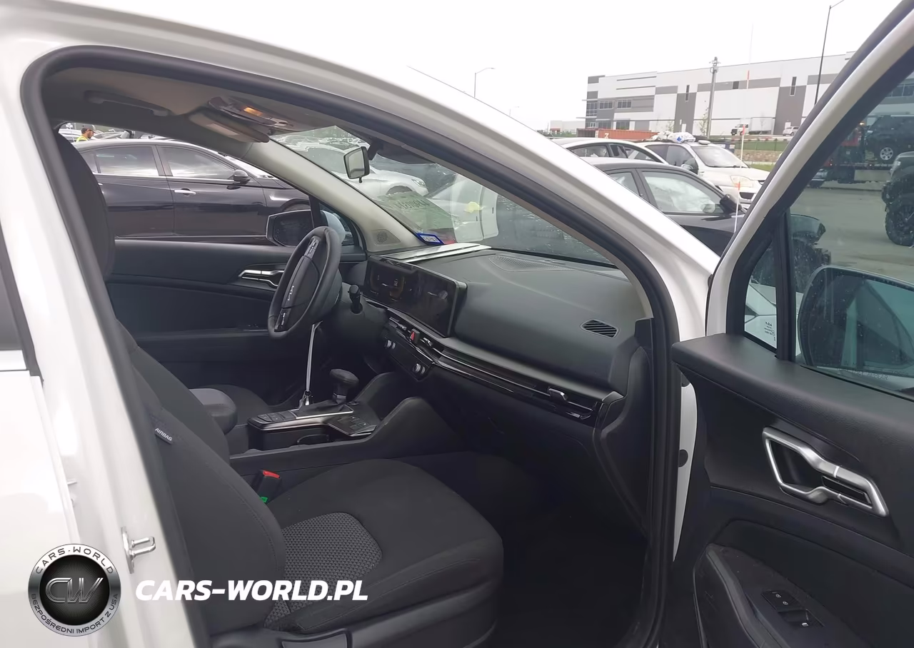 2026 Kia Sportage Lx VIN:5XYK23DF5TG400105 - 5
