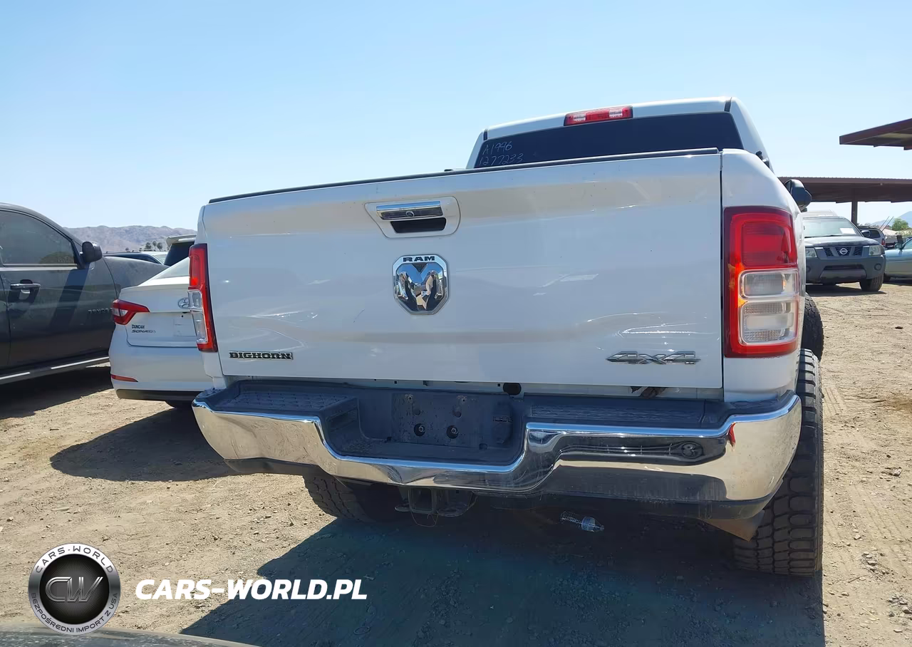 2019 Ram 2500 Big Horn 4X4 6'4 Box VIN:3C6UR5DL9KG618996 - 15