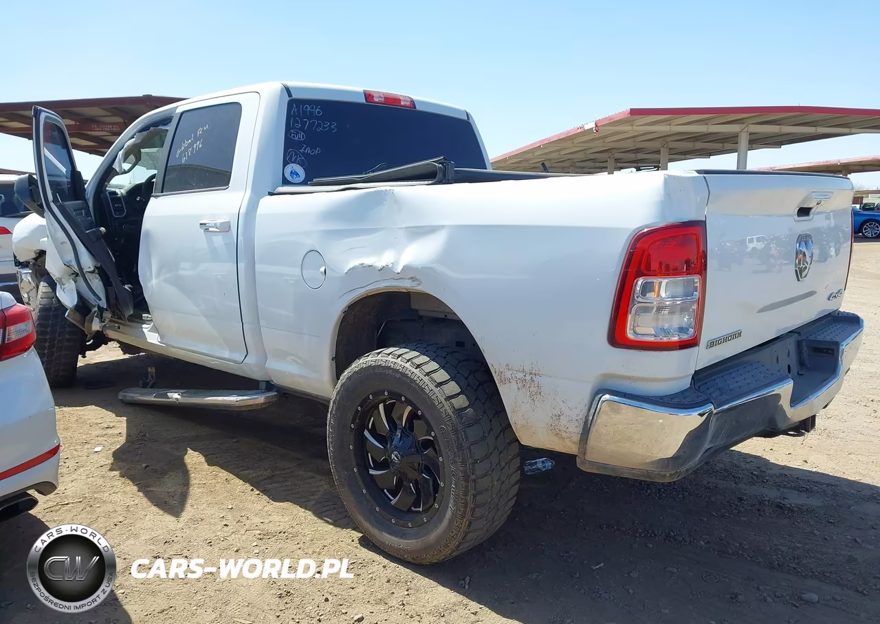 2019 Ram 2500 Big Horn 4X4 6'4 Box VIN:3C6UR5DL9KG618996 - 3