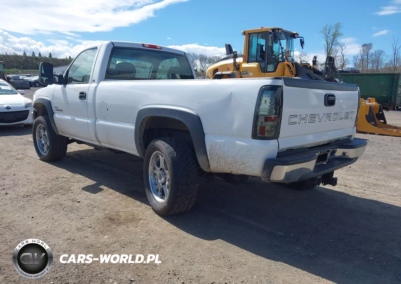 2002 Chevrolet Silverado 2500Hd VIN:1GCHC24162E102188 - 3