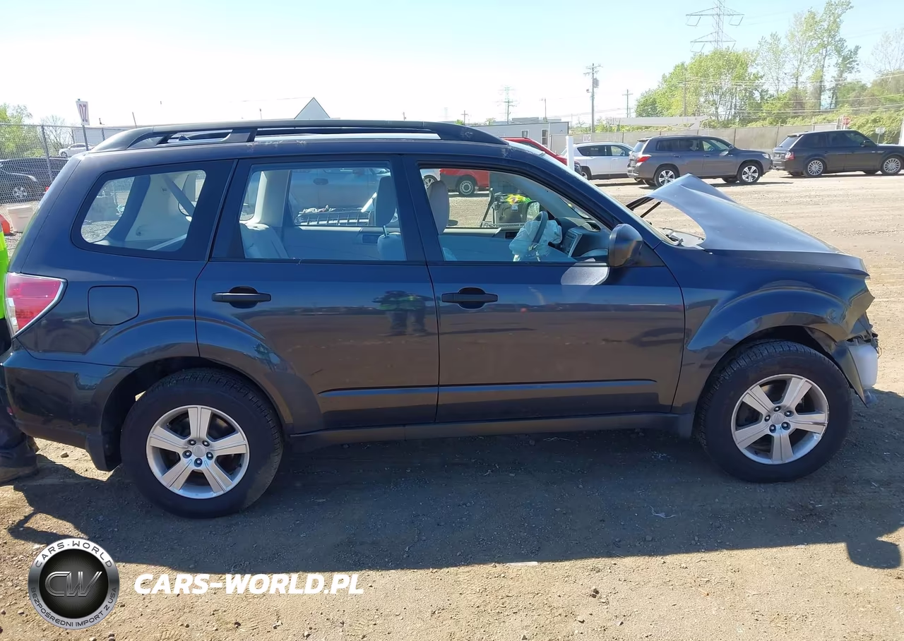 2011 Subaru Forester 2.5X VIN:JF2SHBBC6BH776174 - 14