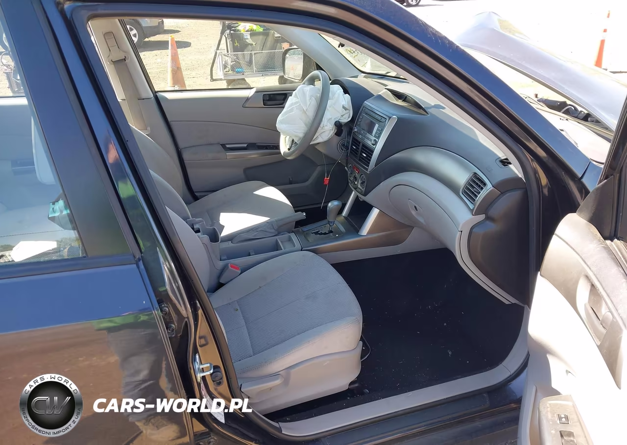 2011 Subaru Forester 2.5X VIN:JF2SHBBC6BH776174 - 5