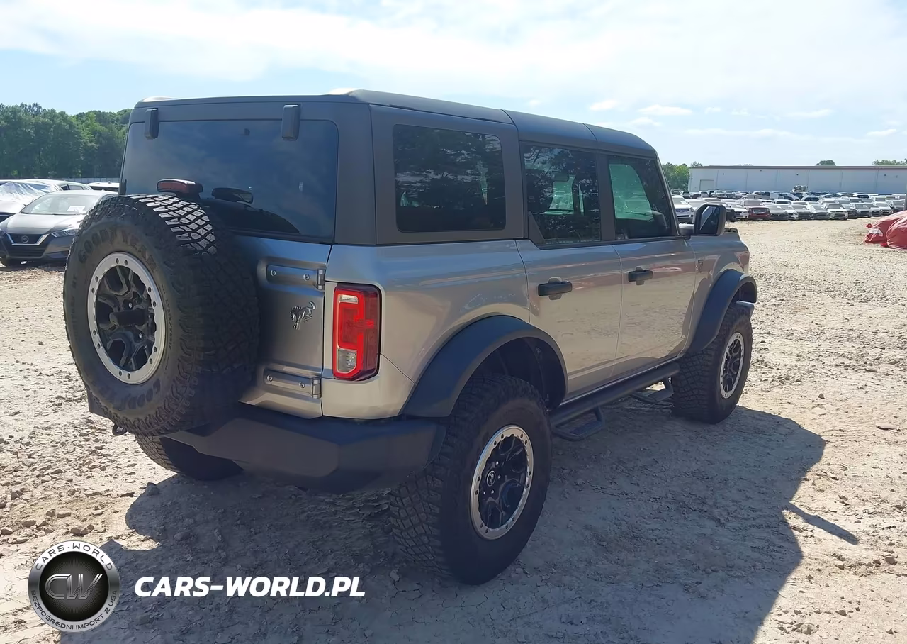 2021 Ford Bronco VIN:1FMDE5DH3MLB09133 - 4