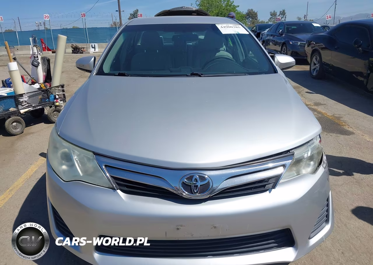 2014 Toyota Camry Le VIN:4T1BF1FK9EU416288 - 12