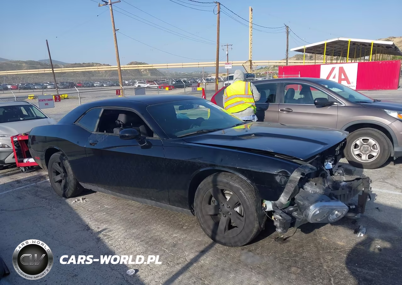 2014 Dodge Challenger Sxt – zdjęcie 1 z 17