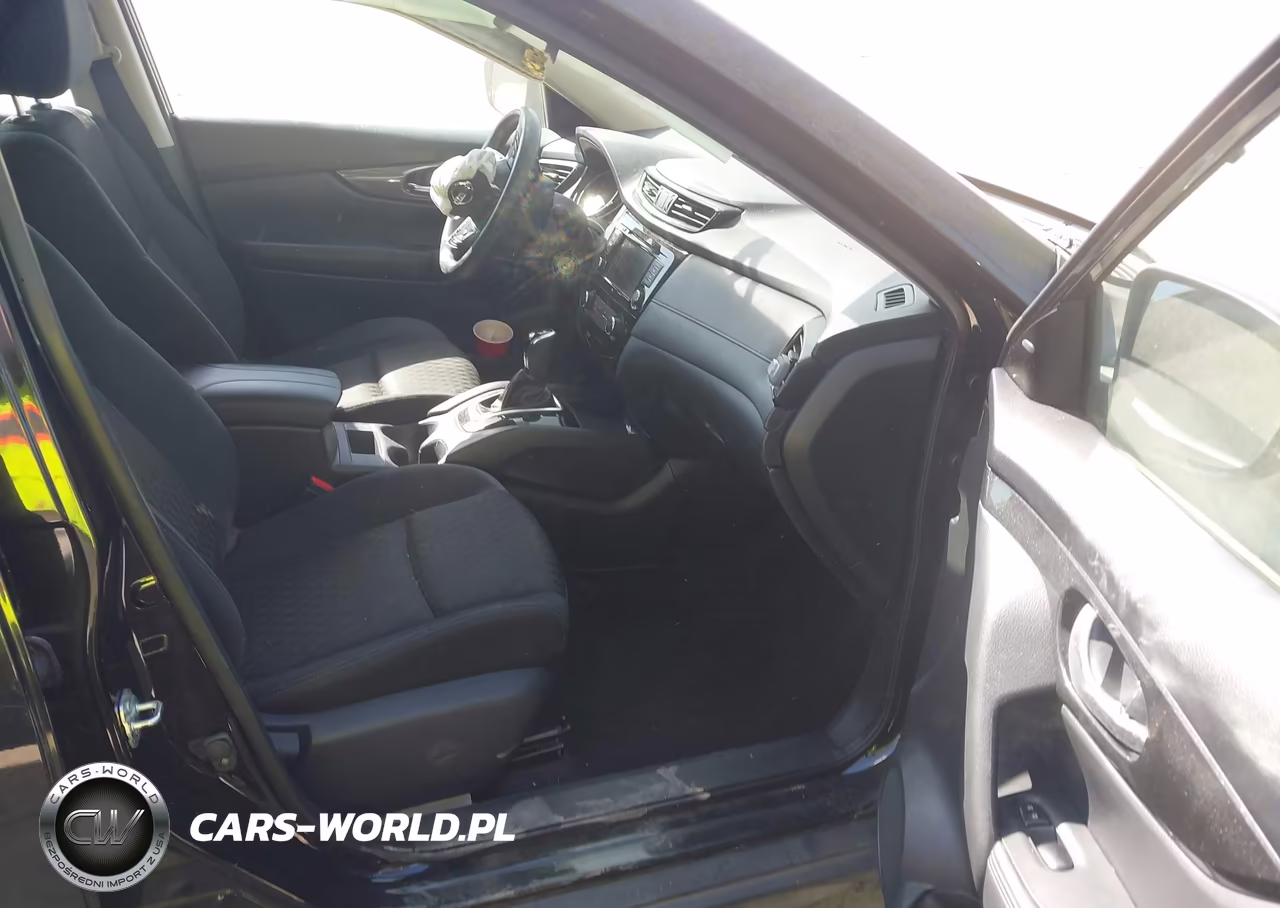 2018 Nissan Rogue S VIN:KNMAT2MV3JP604681 - 5