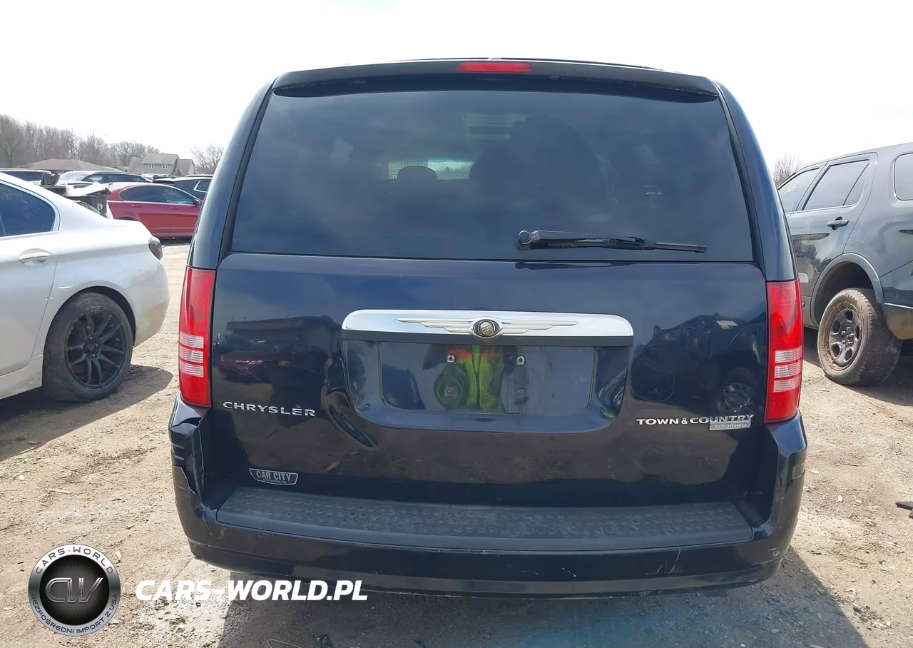 2010 Chrysler Town & Country Touring VIN:2A4RR5D11AR493752 - 16